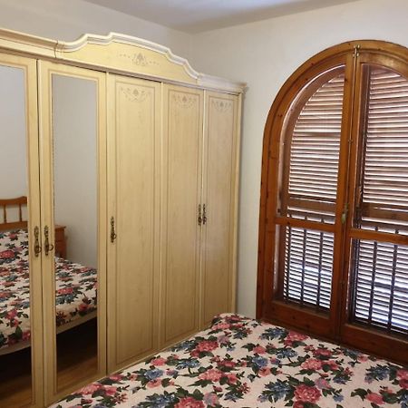 Calle Rafal Торевьиа Экстерьер фото